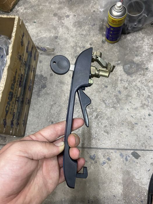 Ручки на гольф 2 новые