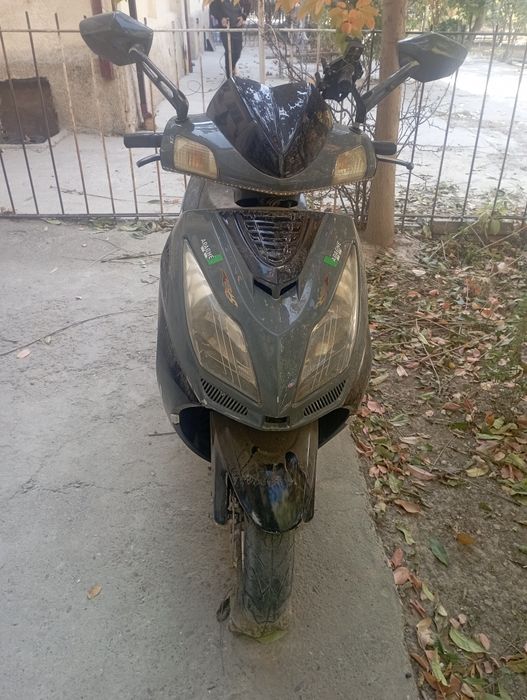 Skuter Realmoto Apache 80cc