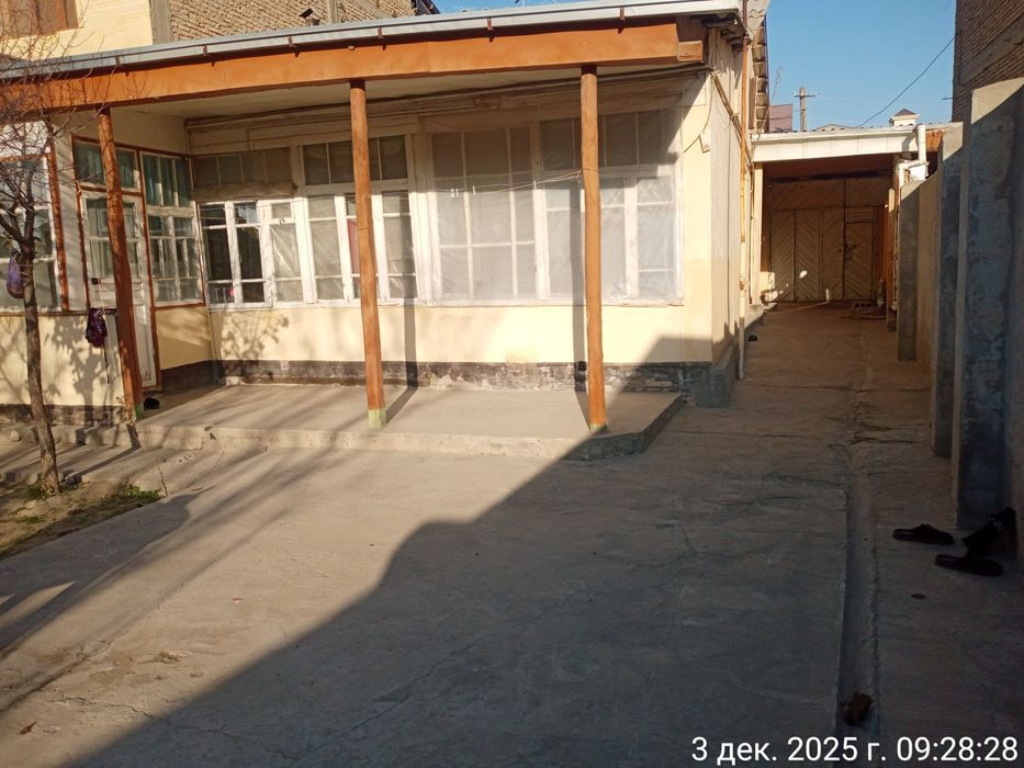 Uy sotiladi tayyor uchastka