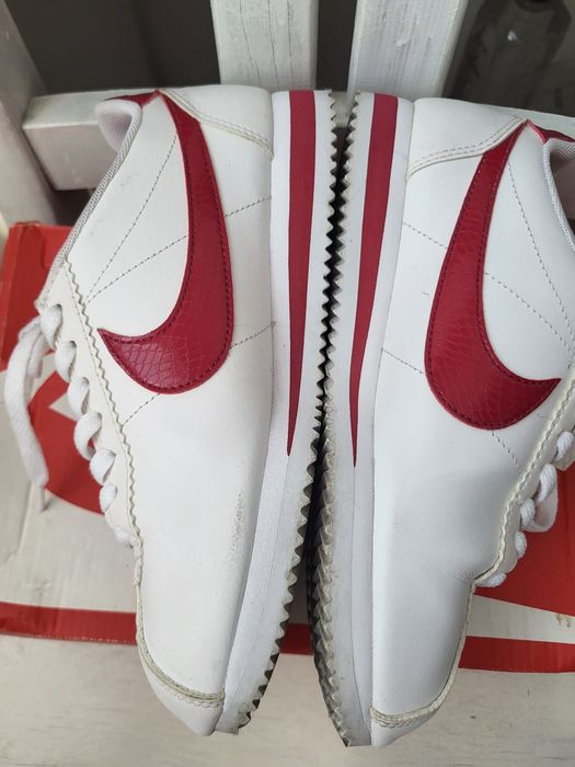 Vând sau schimb Nike cortez originali damă nr 37