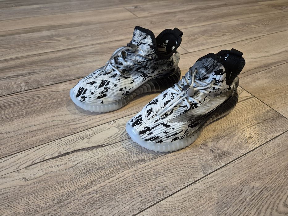 Кроссовки детские новые 36 размер