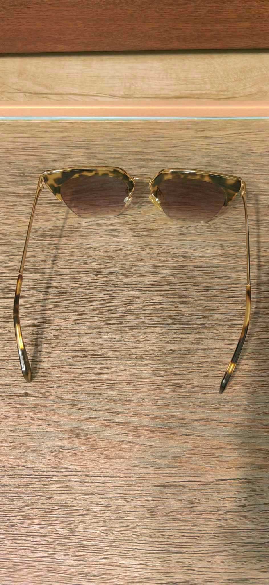 Слънчеви очила Tom Ford - Иконичен стил, перфектно състояние!