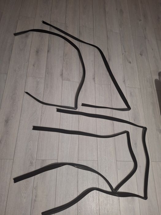 Cheder parbriz luneta Mercedes w123 w114 w115 cobra bot de cal 116 123