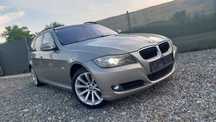 BMW 320 d  E91 an 2008  143 cai   Xenon  NAVI Carte SERVICE