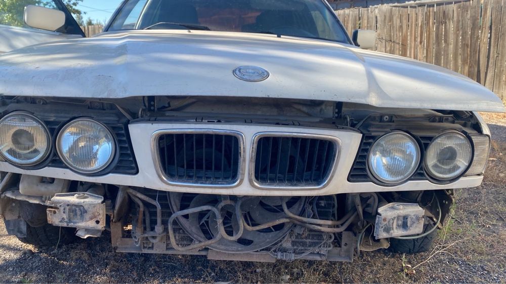 Продам бмв е 34 по запчастям