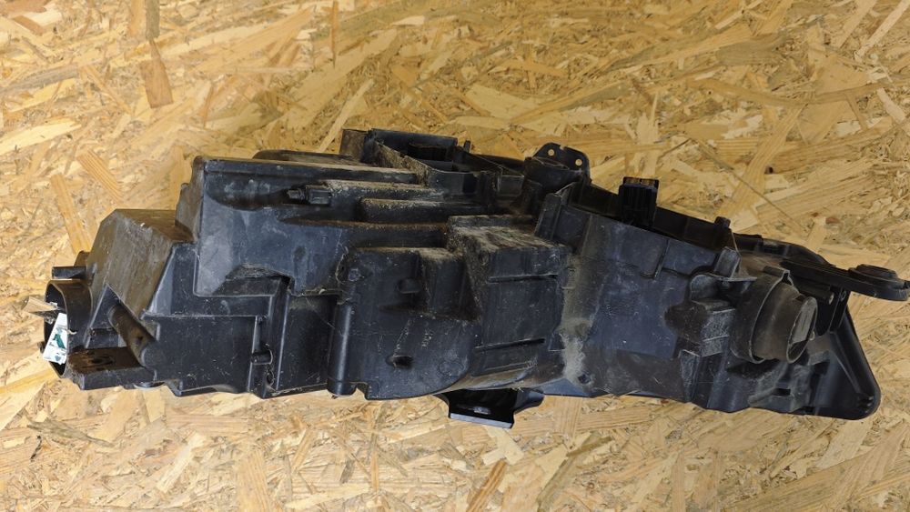 Десен фар за Ауди А4  Audi A4 B9 Full LED