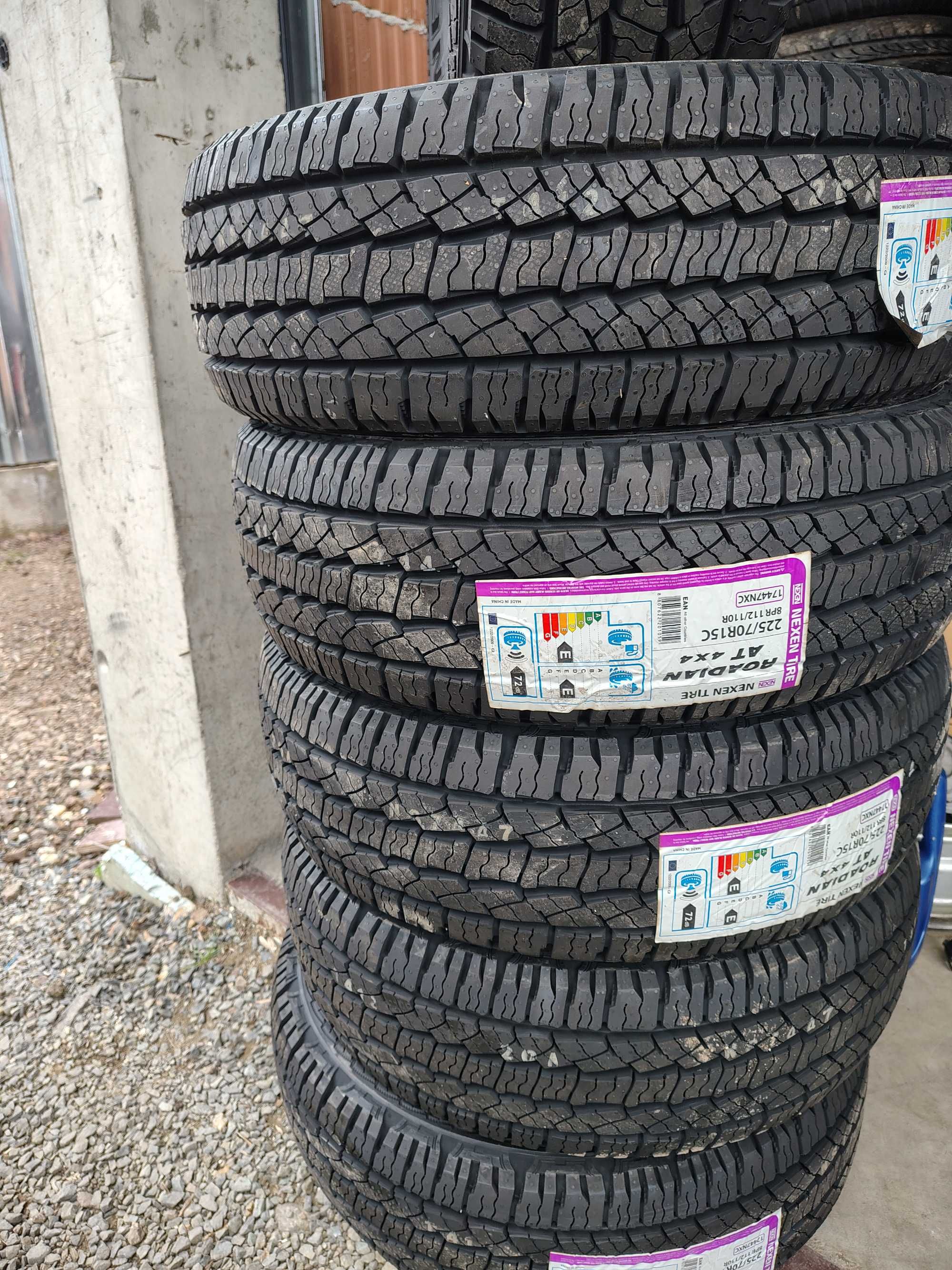 4бр.НОВИ всесезонни гуми за Бус NEXEN 225 70 15C цена за брой