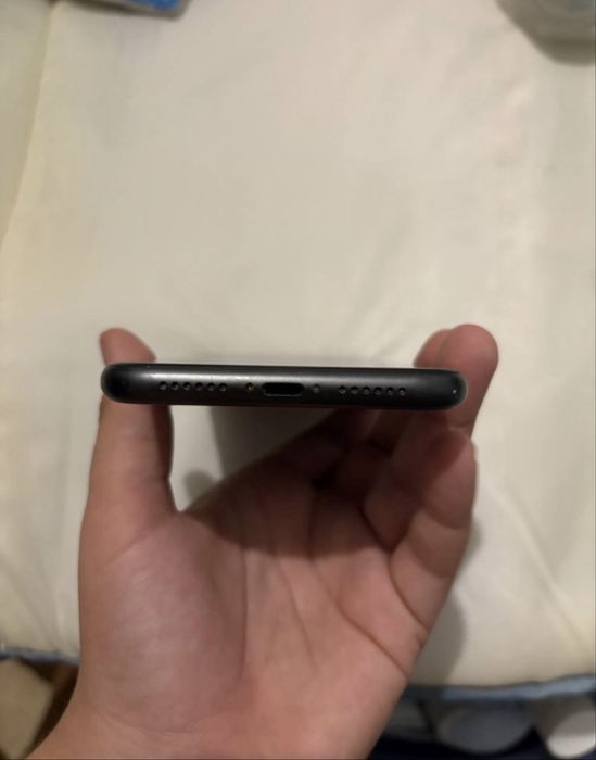 iPhone 11 de vanzare