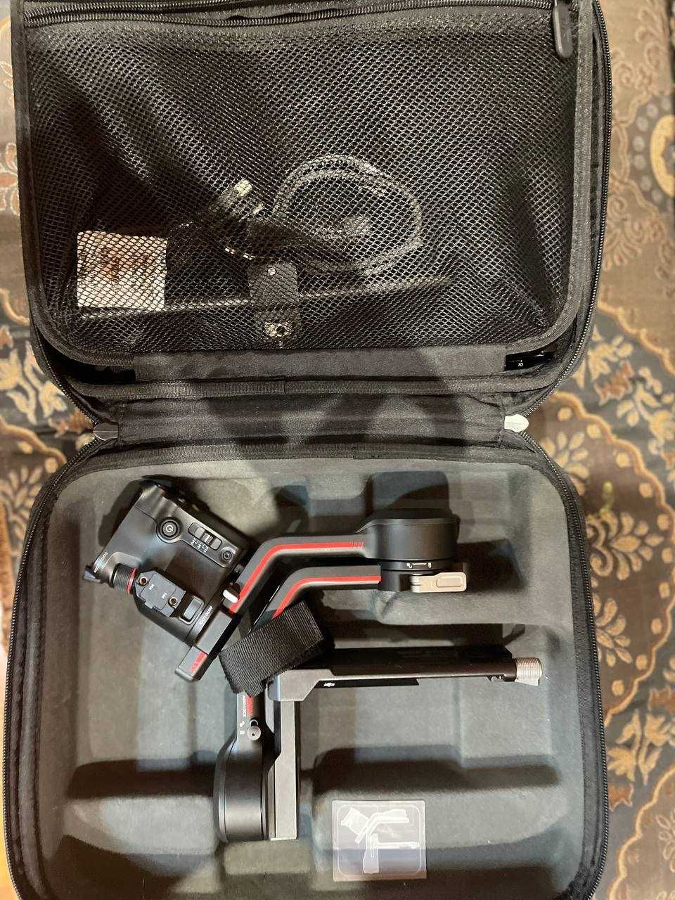 Rs3 Combo идеал новый Стабилизатор DJI RS3 Combo камеры, 3 оси 1,5кг