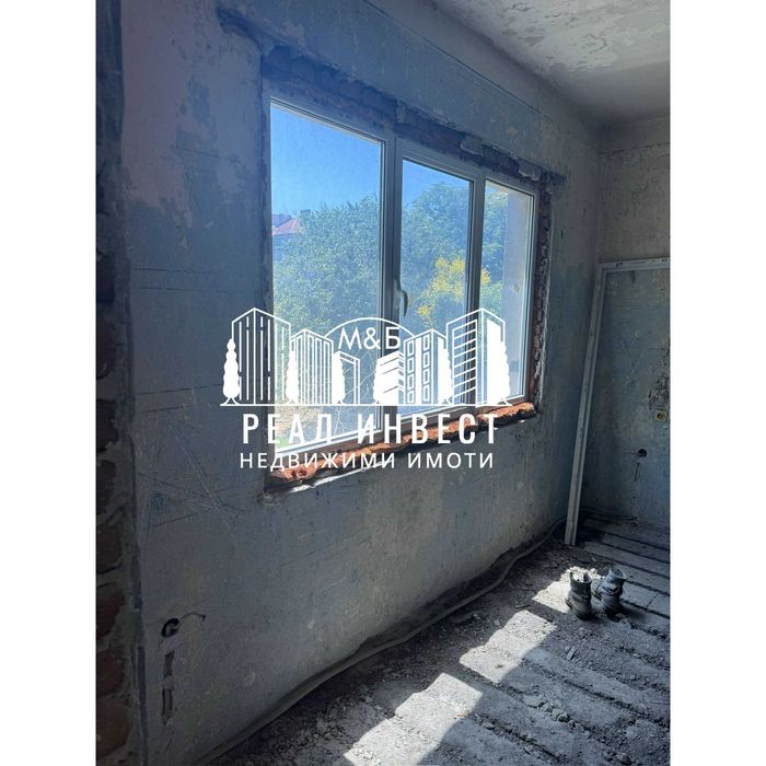 Продава се Четиристаен апартамент в Димитровград - 100 кв.м за 867 €/кв.м - Снимка #3