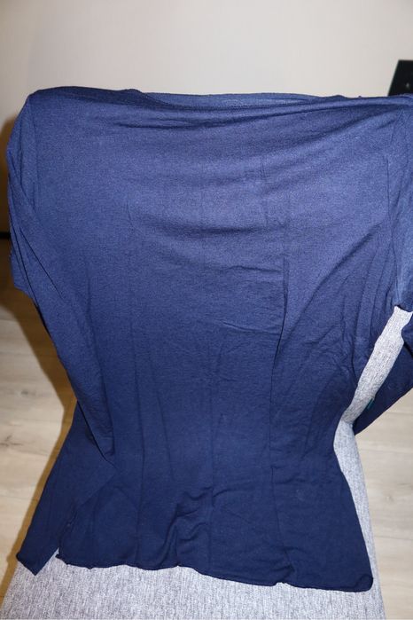 Продается лонгслив intimissimi