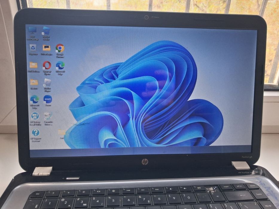 Ноутбук HP Pavillion G6-1252SR+сумка