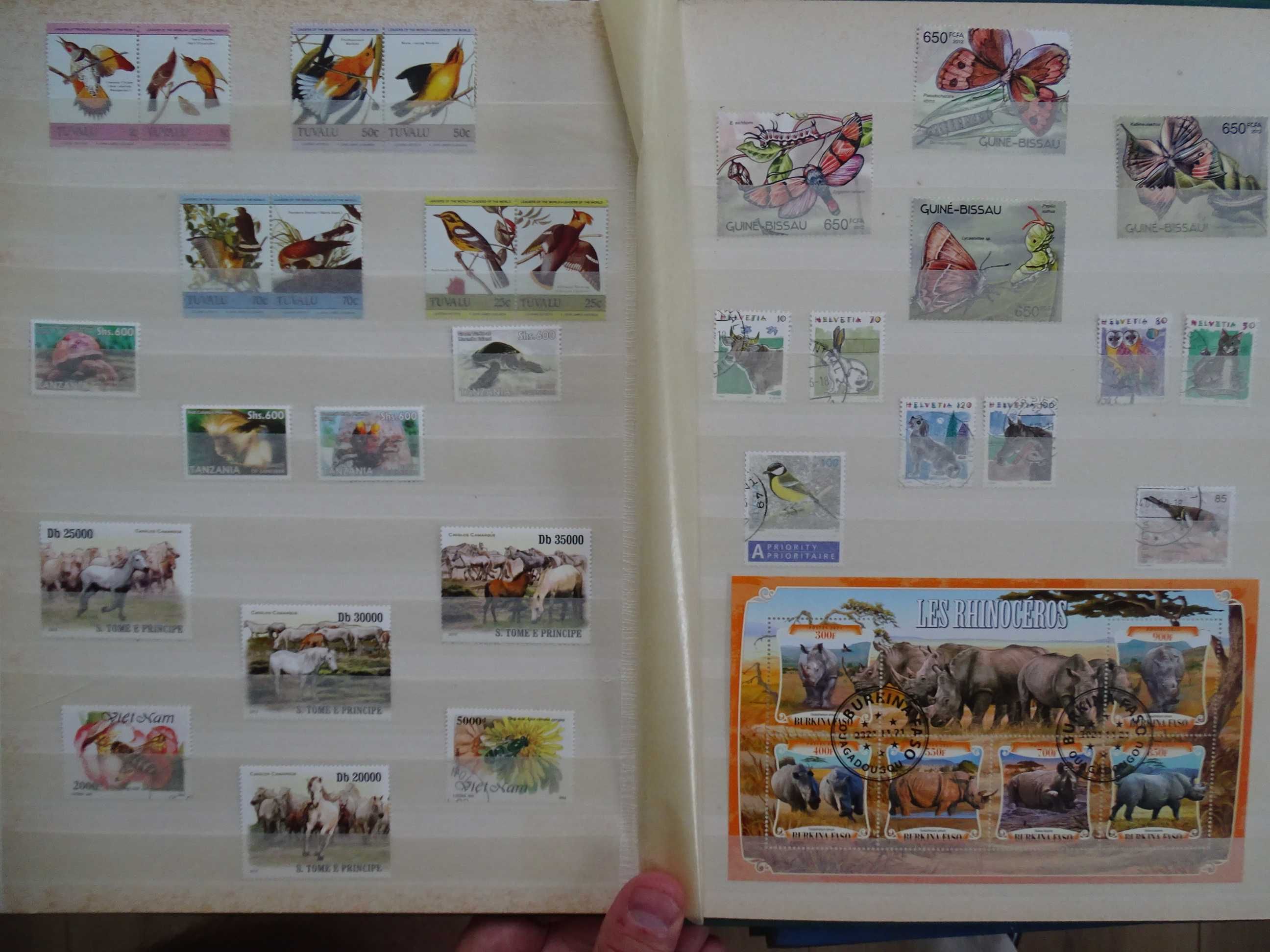 Clasor cu timbre tematice Fauna / Animale (Lot 63)
