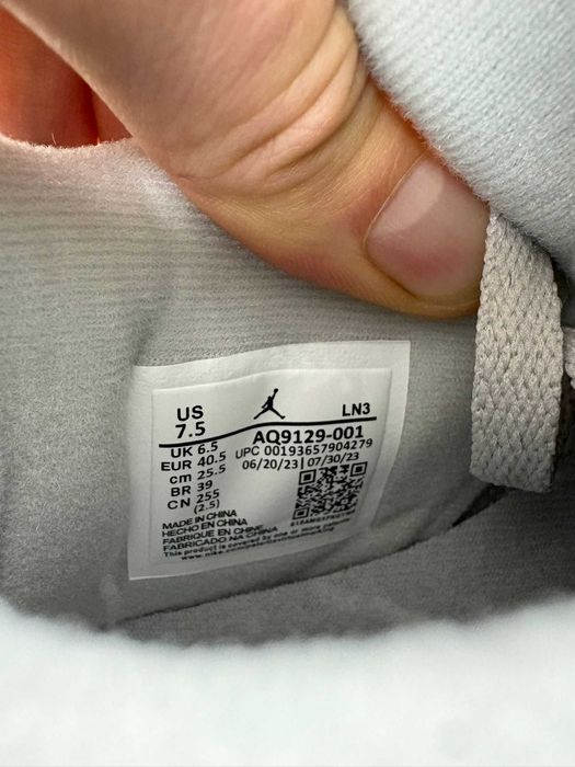 Nike Air Jordan 4 Retro Frozen Moments 36-40