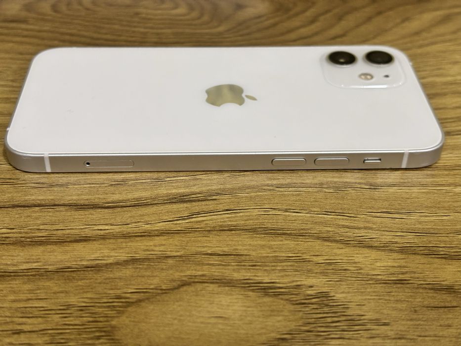 iPhone 12 256GB Srochno sotiladi