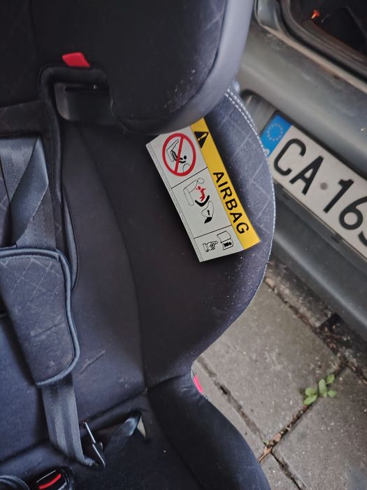 Детско столче за кола