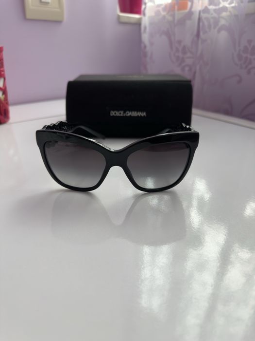 Dolce and Gabbana слънчеви очила