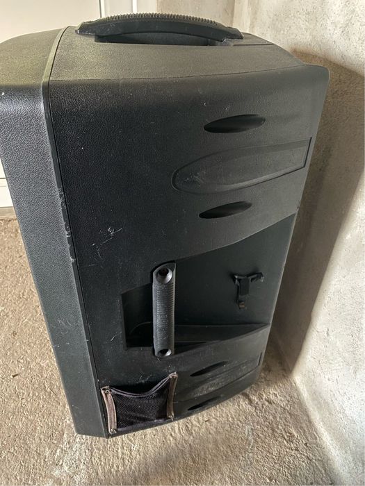 Vând boxă Novistar bluetooth