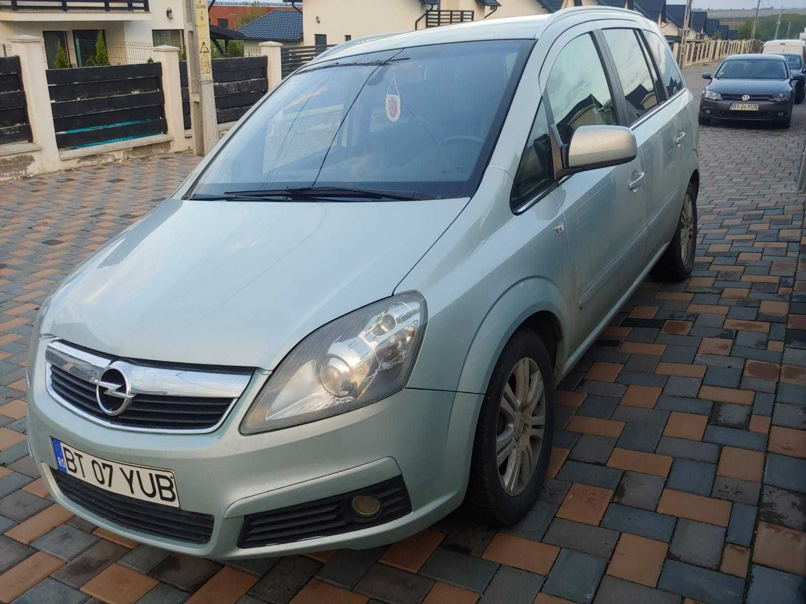 Opel Zafira 2010