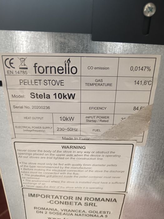 Vând șemineu peleti