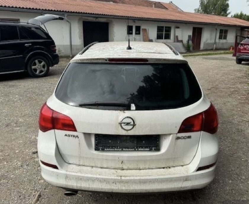 Opel Astra J 1.7CDTI
