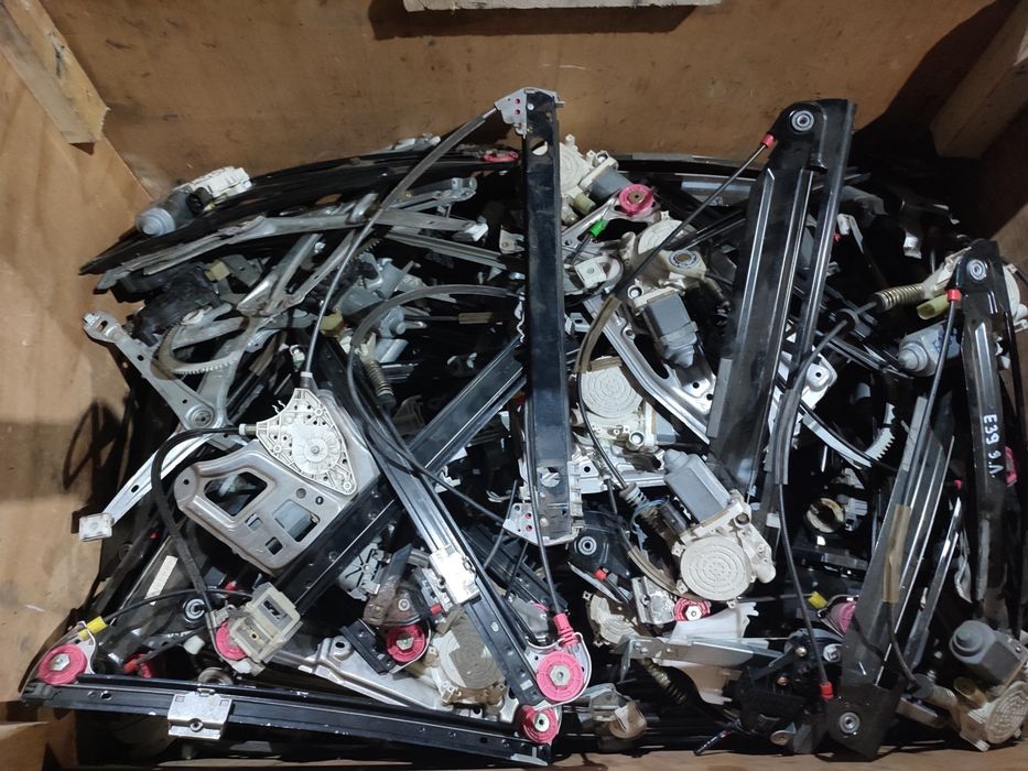 Стеклоподъёмник. Электрический и механические. Bmw. Audi. Mercedes-B