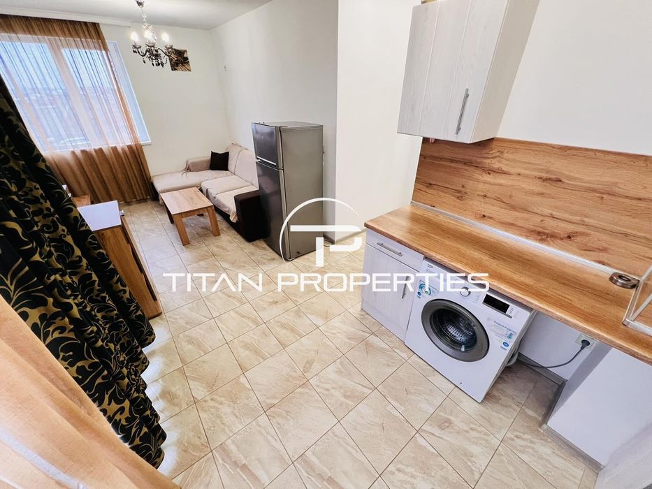 Дава се под наем Двустаен апартамент в Бургас, Меден рудник - зона А - 55 кв.м за 357 € - Снимка #1