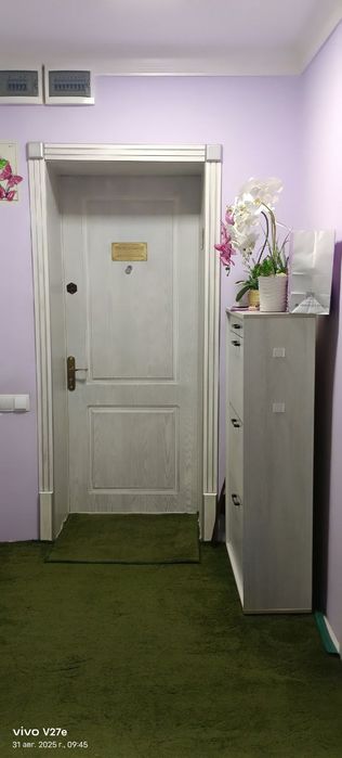 Olmazor tumani Qorasaroyda 3 xonali uy sotiladi