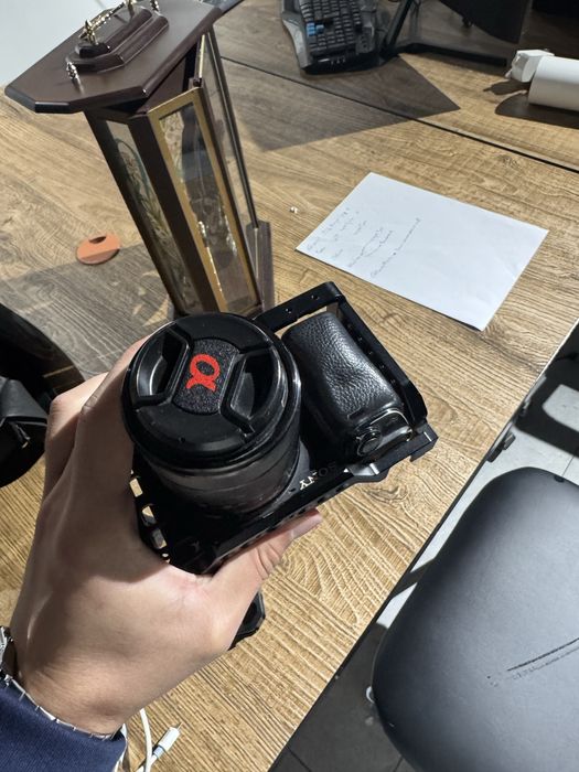 Sony A 6400 Kamera sotiladi