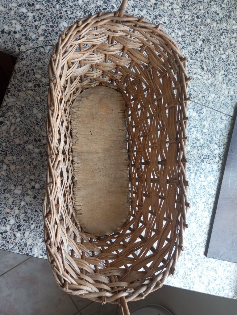 Плетена кошница 36/20см.вис.50см