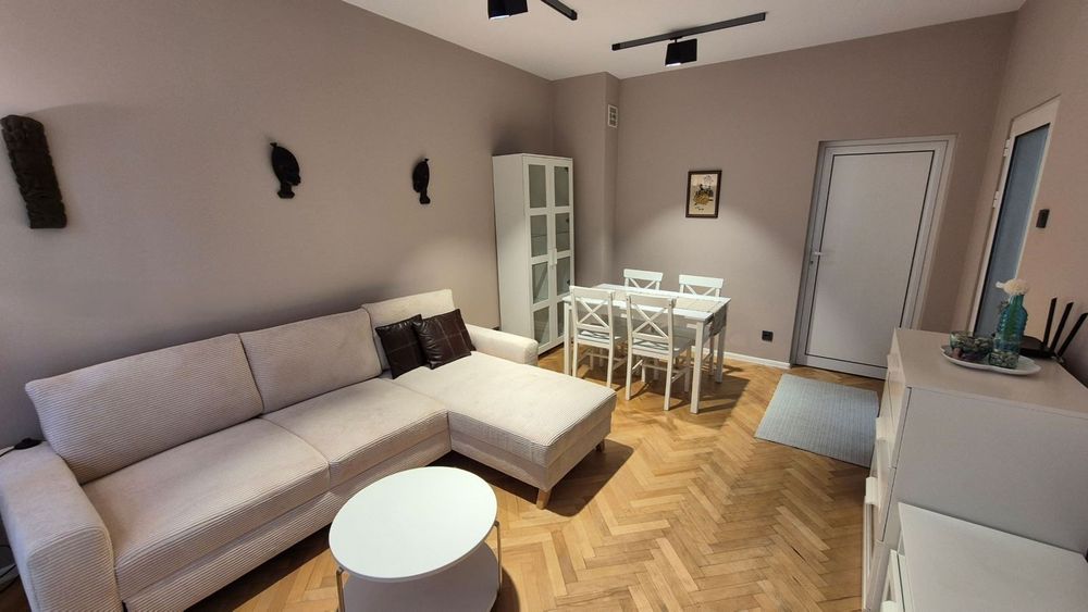 Продава се Двустаен апартамент в София, Надежда 2 - 59 кв.м за 2526 €/кв.м - Снимка #1