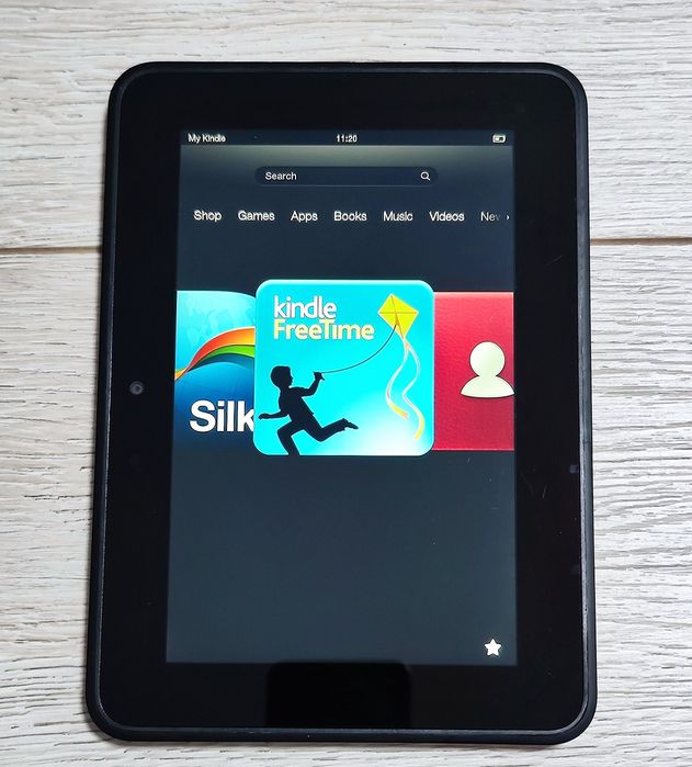 Kindle Fire HD 7" 13GB model X43Z60 - functional, fara cont