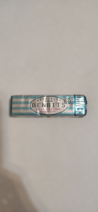 Жевательная резина Жвачка 1998 года.