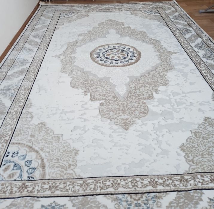 Ковер новый 2,5×4 м