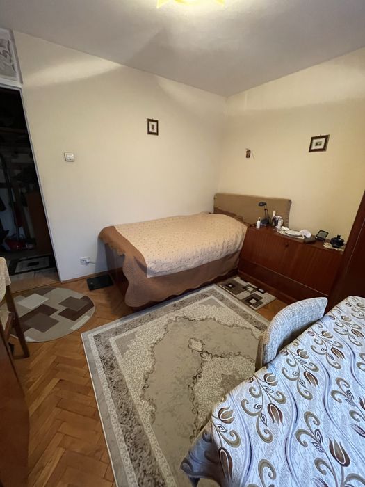 Gratis pat o persoană lemn masiv vintage