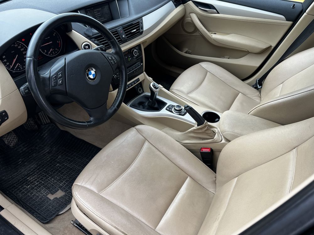 Dezmembrez bmw x1 e84 Facelift 2013 xdrive manual