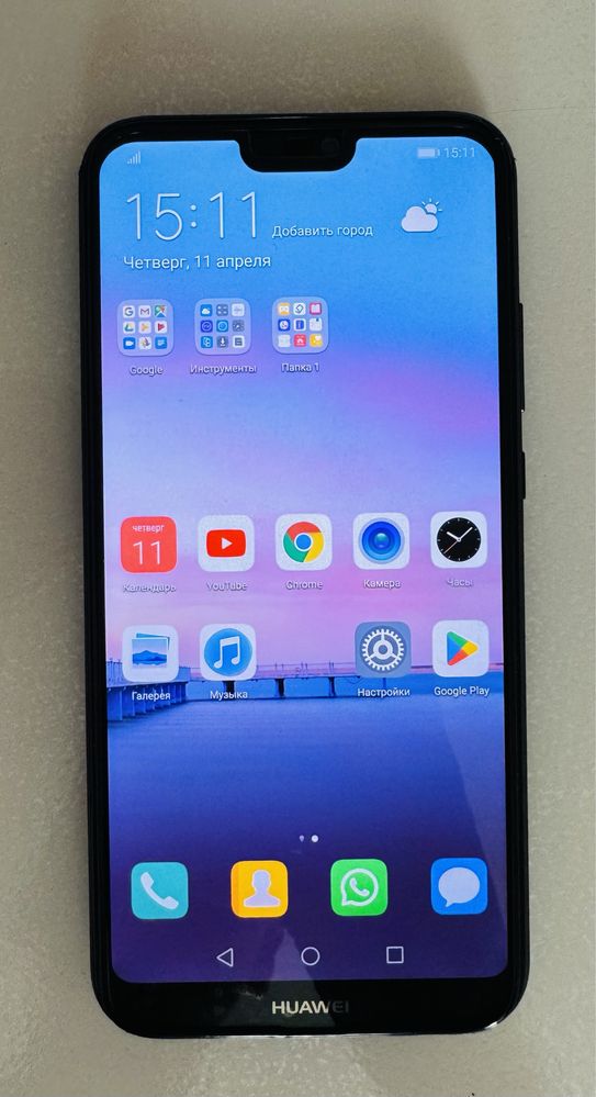 Продам Huawei P20 Lite black