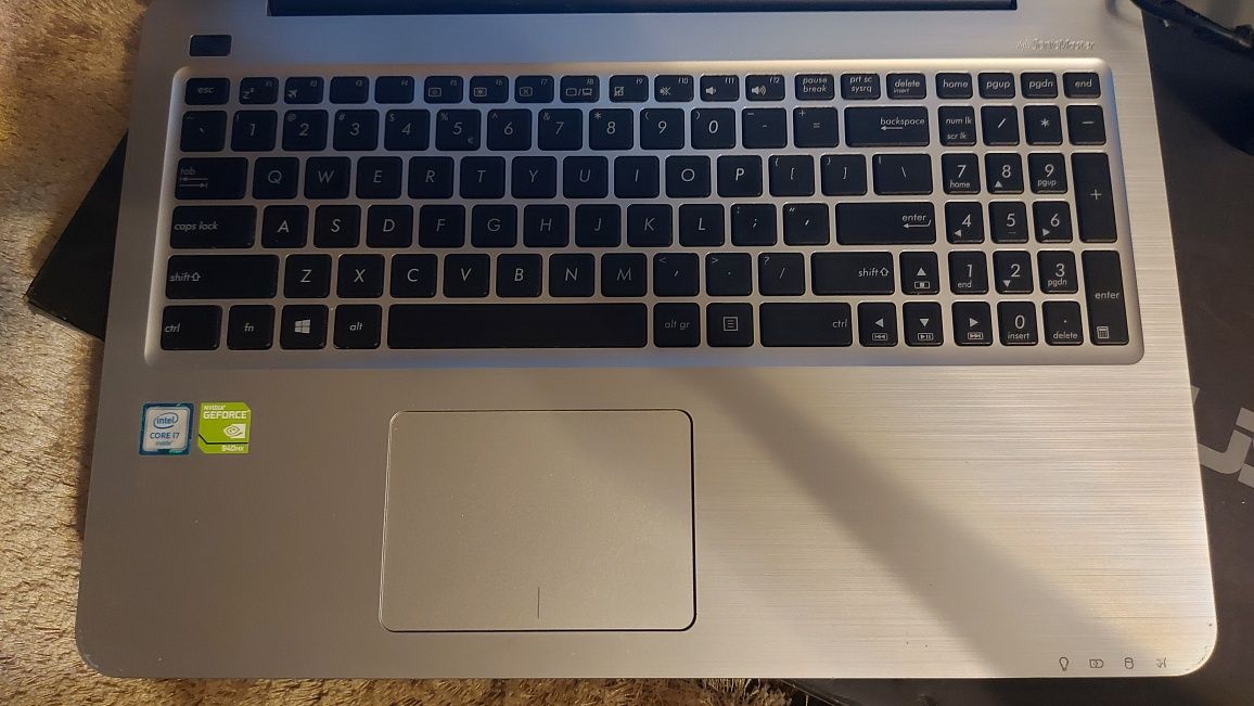 Laptop Asus 15 inch