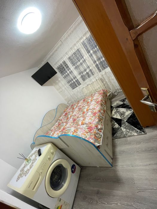 Inchiriez apartamente