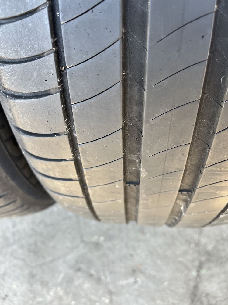 2 бр. летни гуми 225/50/17 Michelin 5 mm DOT 1417