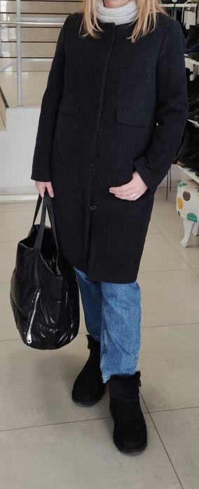 Стилно класическо палто LIEBESKIND Berlin, 100 процента вълна