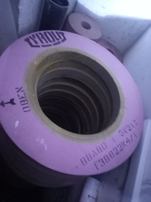 Продавам абразияи почти всички размери до ф 900