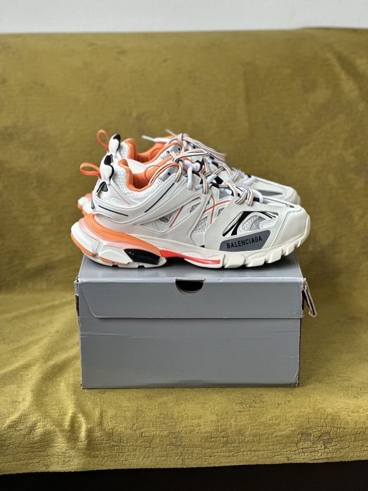 Balenciaga Track 40, 44
