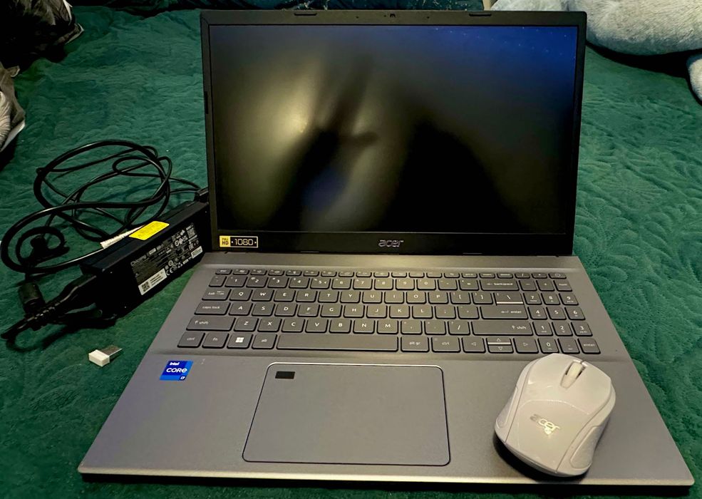 Laptop Acer Aspire A515-57 – i7 12th Gen / 16GB RAM / 183GB SSD