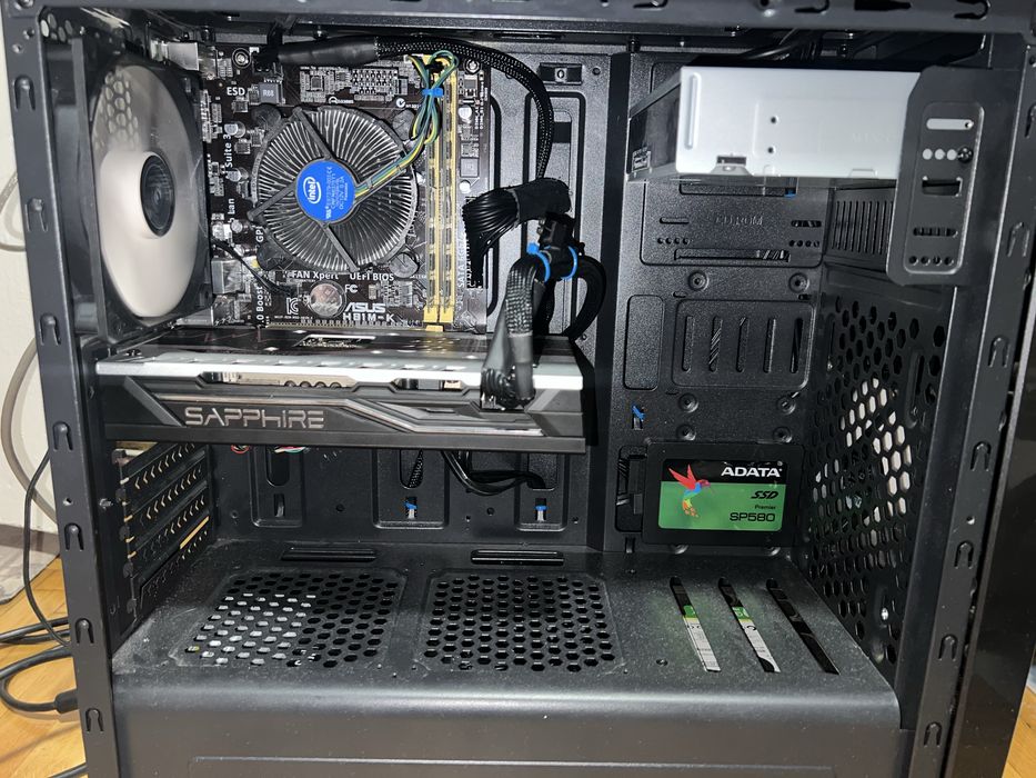Pc intel i7 4790, 16gb ram, Amd rx580 8gb, ssd 120gb, hdd 500gb
