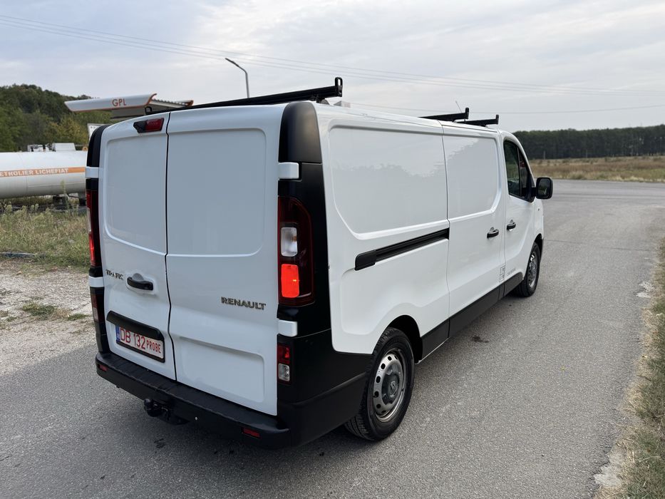 RENAULT Trafic  2016