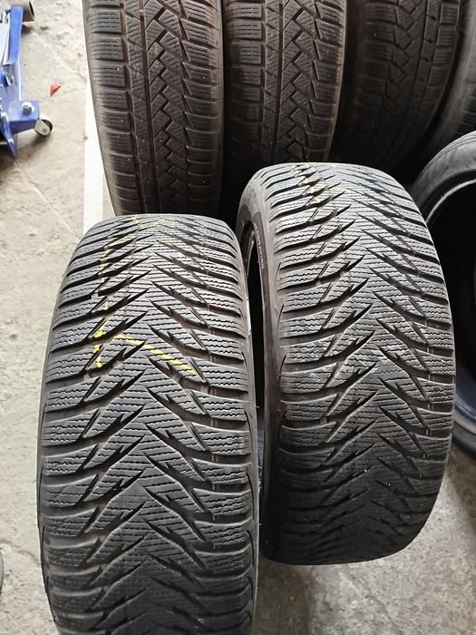 Vând anvelope 205/55/16  Goodyear