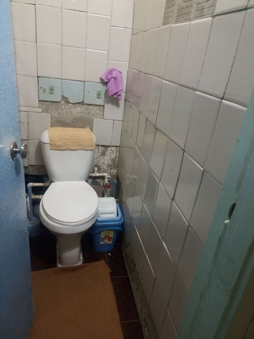 Buxoro shahar markazidan 5 xonali kvartira sotiladi