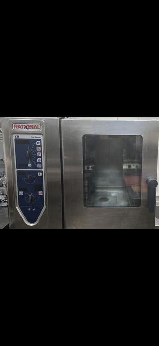 Продавам професионален конвектомат РАЦИОНАЛ