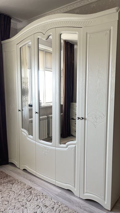 шифонер с комодом